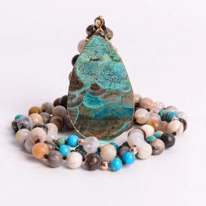 Beautiful HAND MADE  Boho Necklace Natural Stones